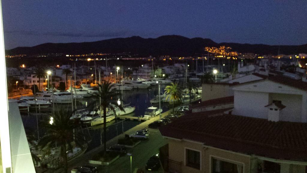 Club Nautic 3 Apartamento Empuriabrava Exterior foto